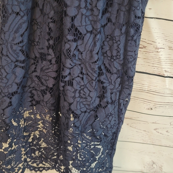 Flirting with Desire Navy Blue Lace Bodycon Dress NWOT Size Small - Picture 10 of 11